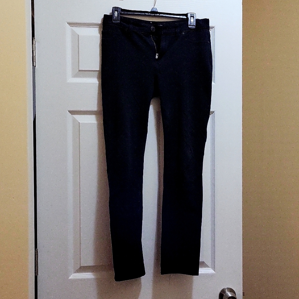 Size 6 Black Jeggings